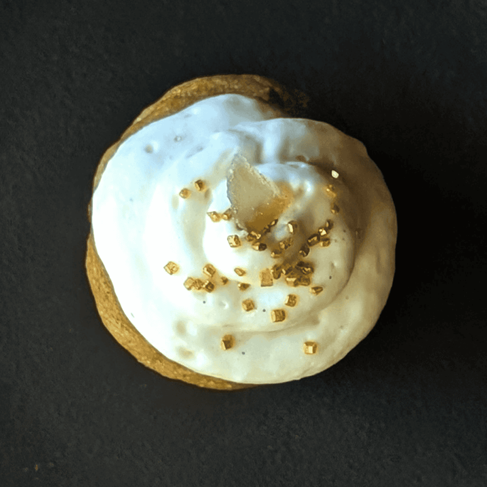 HDT Pumpkin Cupcake plated top down view